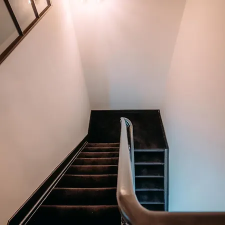 Sud D'anvers 公寓式酒店